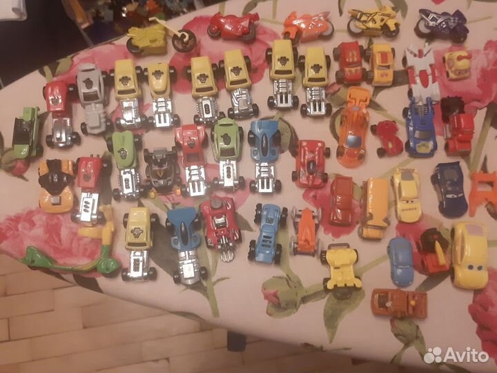 Игрушки фигурки кинлер и не только разные серии