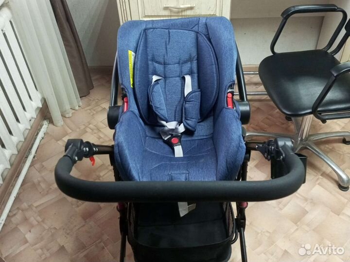 Коляска детская с автолюлькой