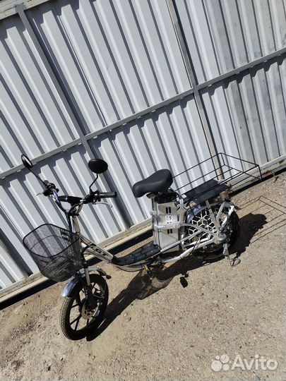 Электровелосипед GT V6