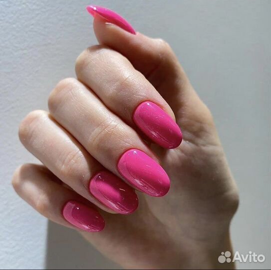 Маникюр с покрытием гель-лаком