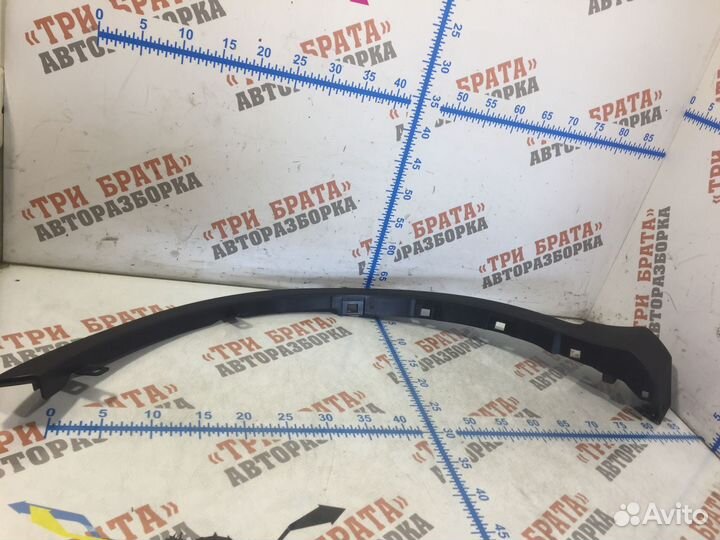 Тойота Рав 4 Накладка арки переднего крыла Лев