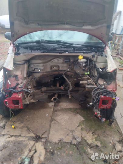 Авто целиком на запчасти