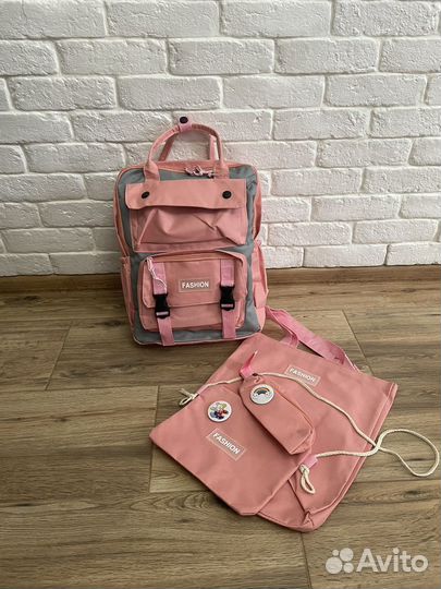 Рюкзак школьный 4 в 1 новый