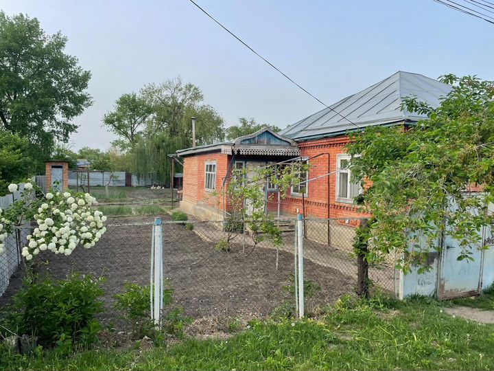 Дом 113 м² на участке 5 сот.