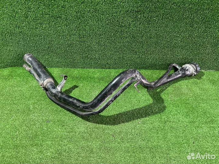 Горловина топливного бака Mitsubishi Outlander CU