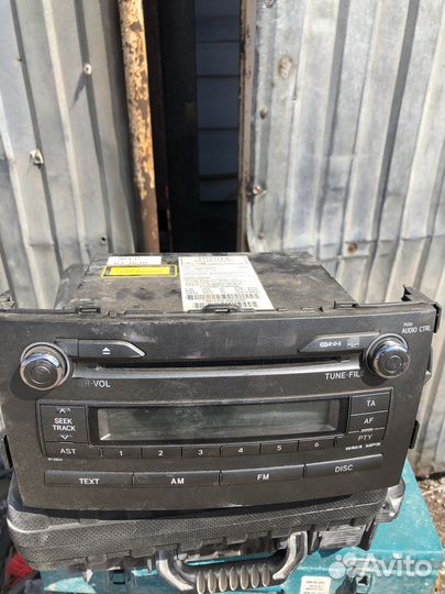 Магнитола toyota auris