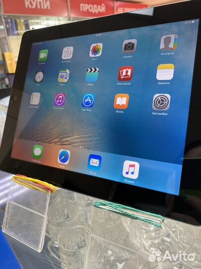 Планшет iPad 4