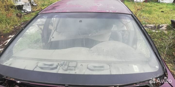 Лобовое стекло Крайслер М300
