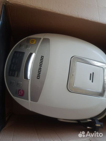 Мультиварка redmond