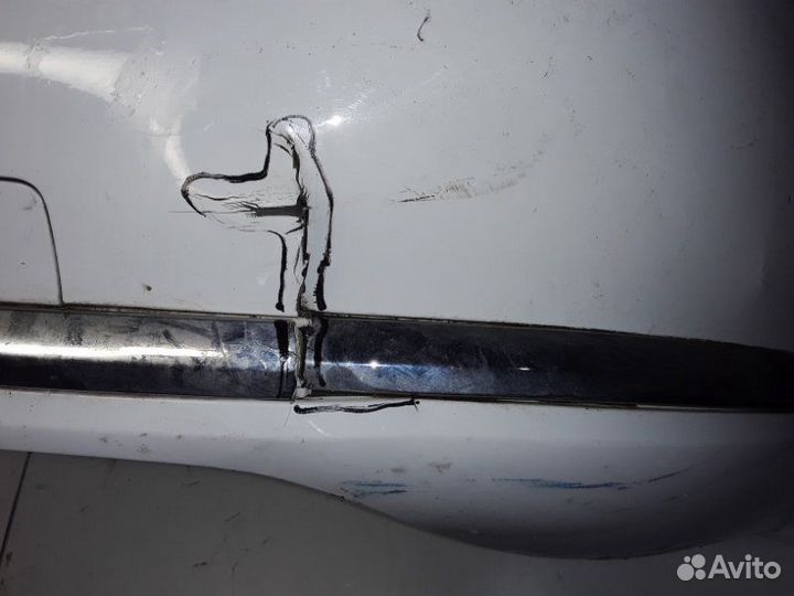 Бампер задний Volkswagen Passat B7 2011