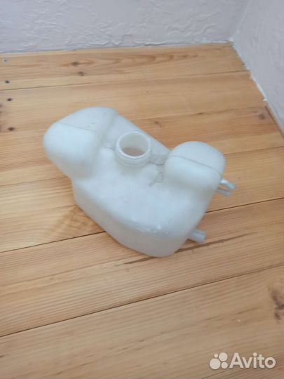 Бачок охлаждающей жидкости ваз 2112