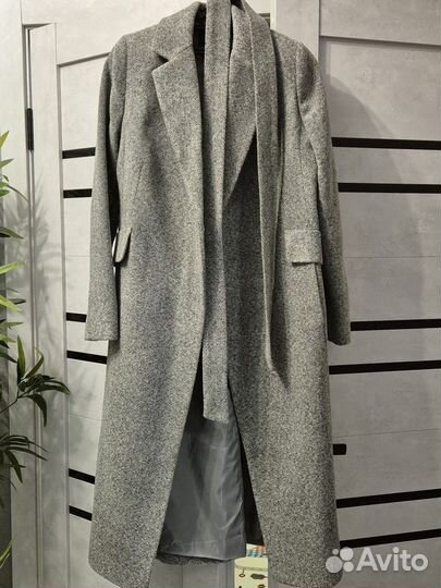 Пальто женское демисезонное 42