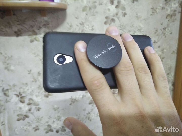 Попсокет popsocket