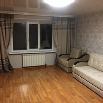 2-к. квартира, 74 м², 2/3 эт.