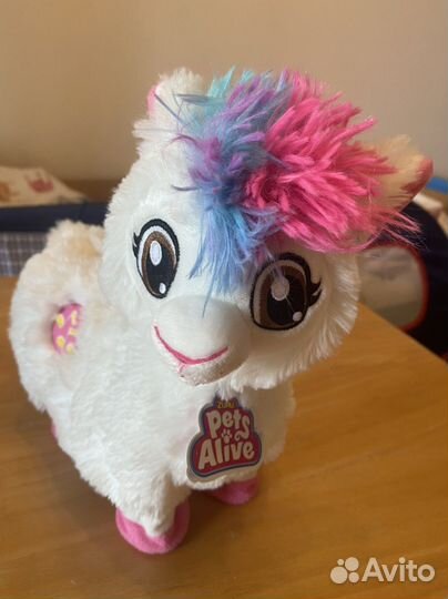 Pets Alive Танцующая лама