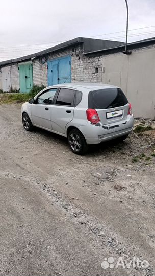 Chevrolet Aveo 1.2 МТ, 2009, битый, 118 000 км