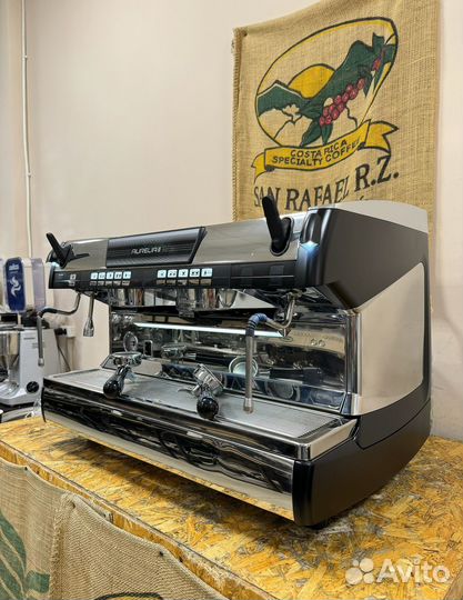 Кофемашина Nuova Simonelli Aurelia 2