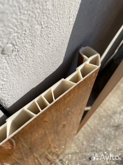 Подоконники Danke белые и под дерево