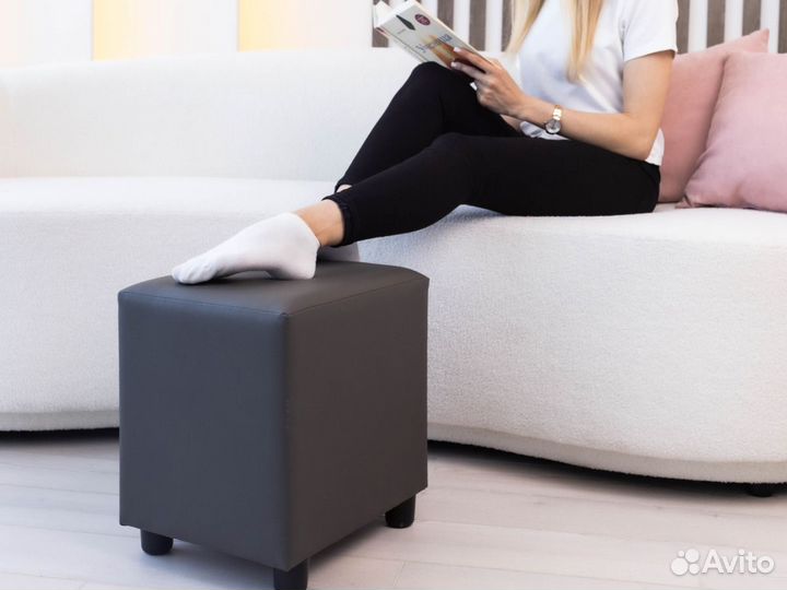 Пуфик для туалетного столика, пуф квадратный