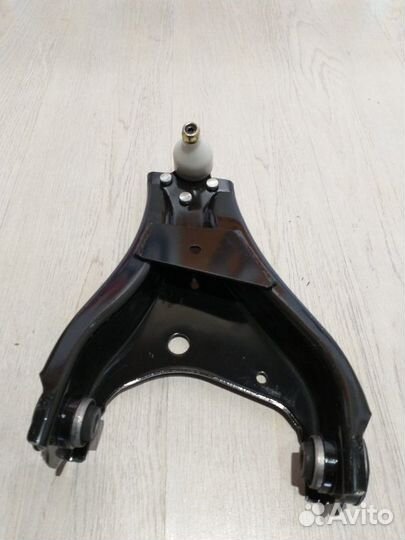 Рычаг подвески renault duster 2 Лев