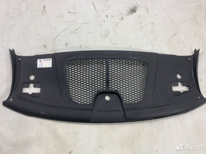 Кожух замка капота Porsche Macan 95B