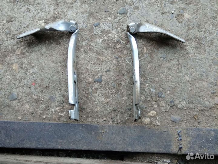 Петли капота ford fusion пара