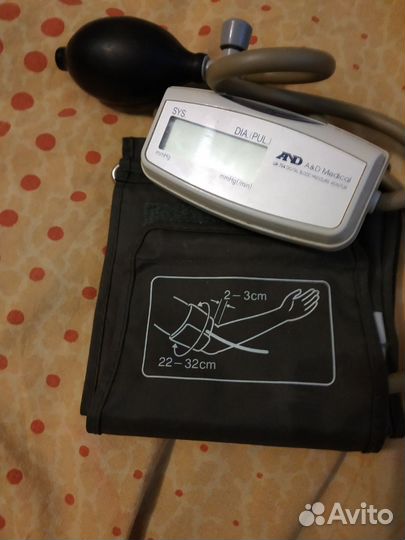 Тонометр полуавтомат