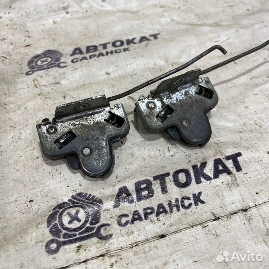 Замок багажника Opel Vectra B седан