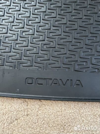 Коврик багажника Octavia А7 VAG 5E5 061 160