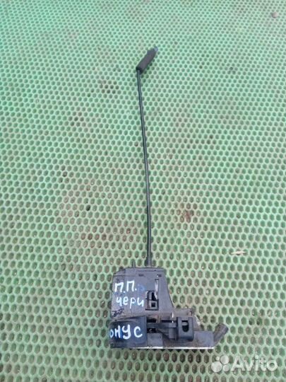 Замок двери передний правый Chery Bonus