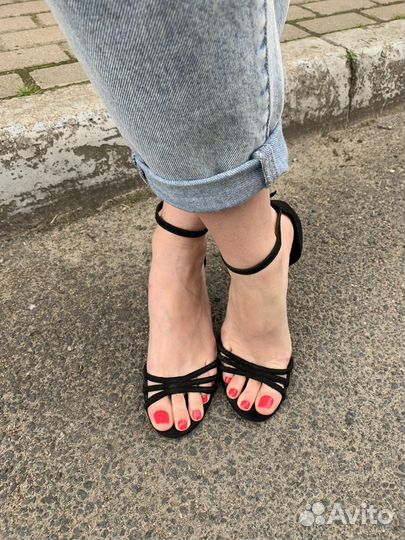 Педикюр ленинский проспект