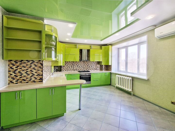 3-к. квартира, 93 м², 5/6 эт.