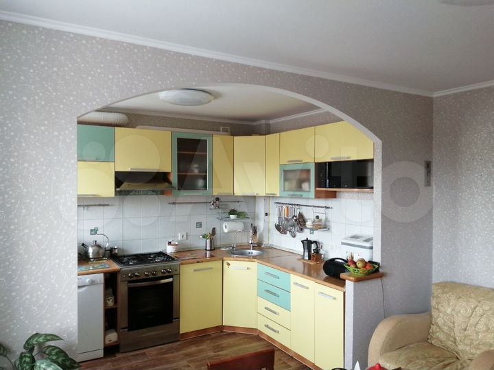 4-к. квартира, 78 м², 4/5 эт.
