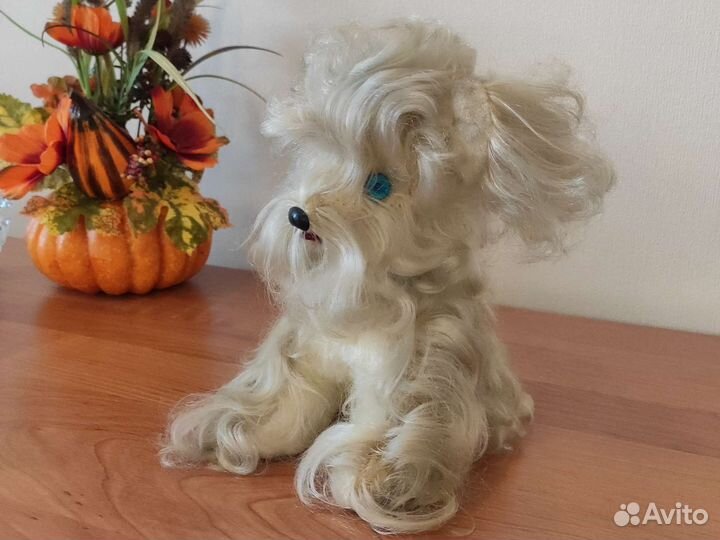 Винтажная меховая собака