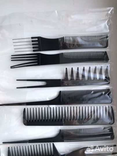 Набор профессиональных расчесок для стилиста