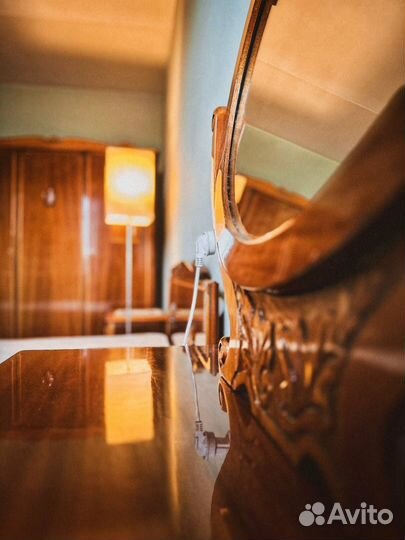 Мебель антиквариат