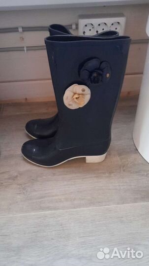 Женские резиновые сапоги
