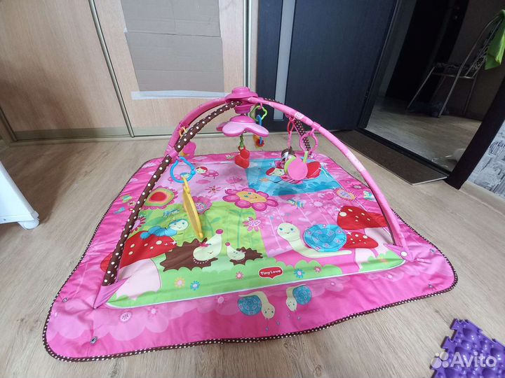 Развивающий коврик tiny love принцесса