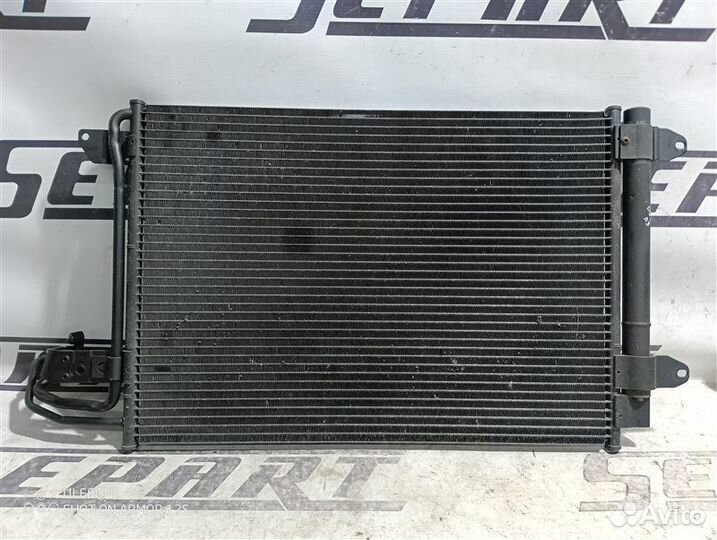 Радиатор кондиционера Audi A3 8P 2.0 CCZ 2009