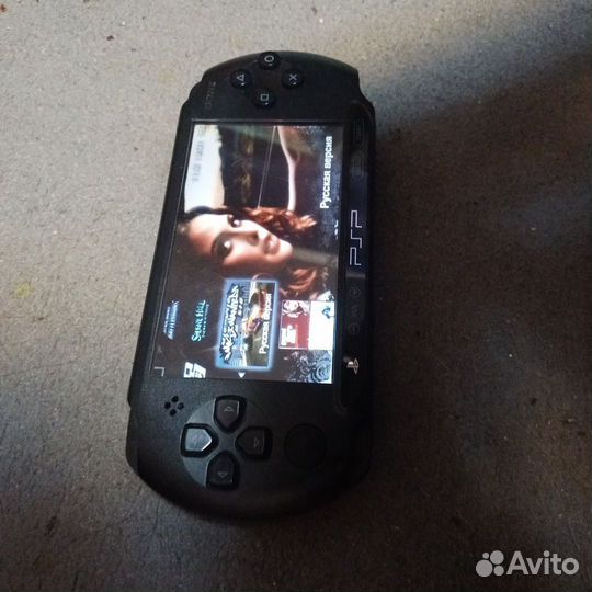 Sony psp e 1008