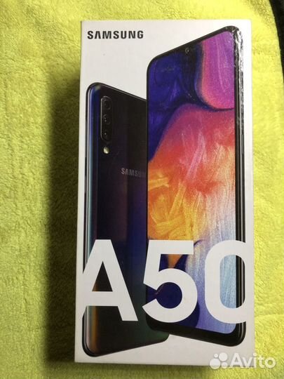 Samsung Galaxy A50, 4/64 ГБ