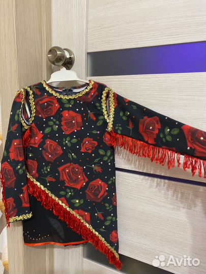 Платье для выступлений фигурное катание