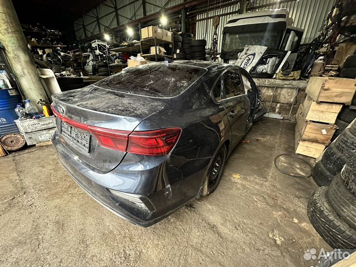 Kia Cerato IV 2020г (бензин) по запчастям
