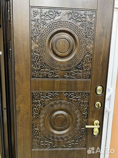 Дверь входная