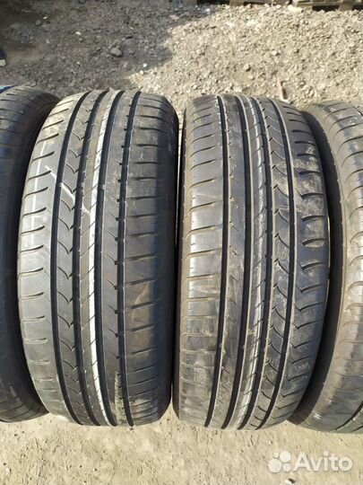 Goodyear EfficientGrip 205/60 R16 96H