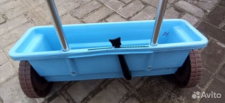 Сеялка ручная