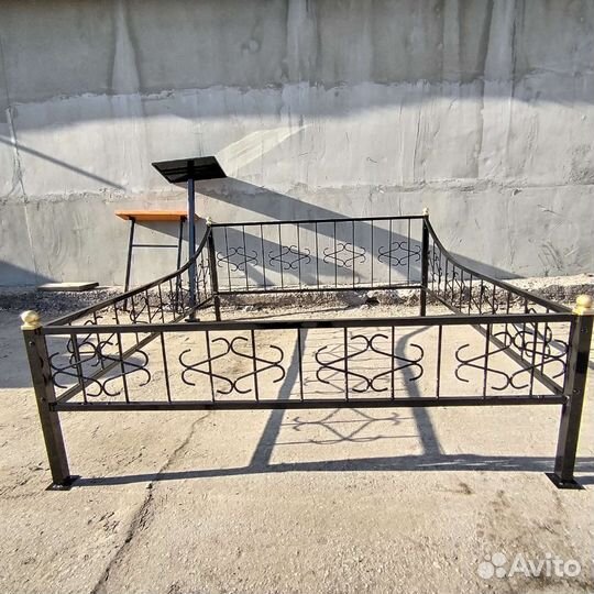 Готовая оградка,стол, лавка на могилу