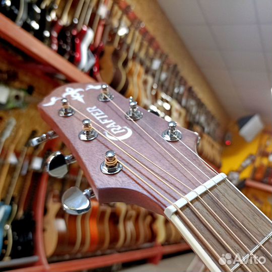 Акустическая гитара Crafter D-6 с чехлом