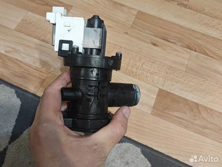 Помпа w16002999203 для стиральной машины