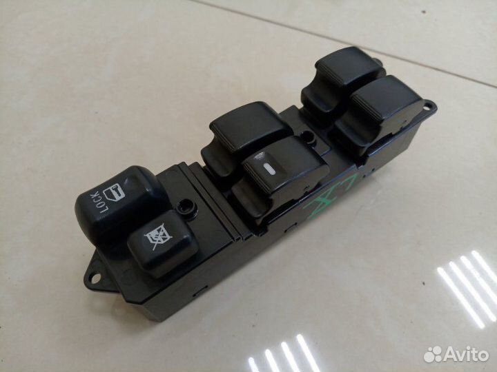 Блок стеклоподъемников Mitsubishi Lancer CY 4B10